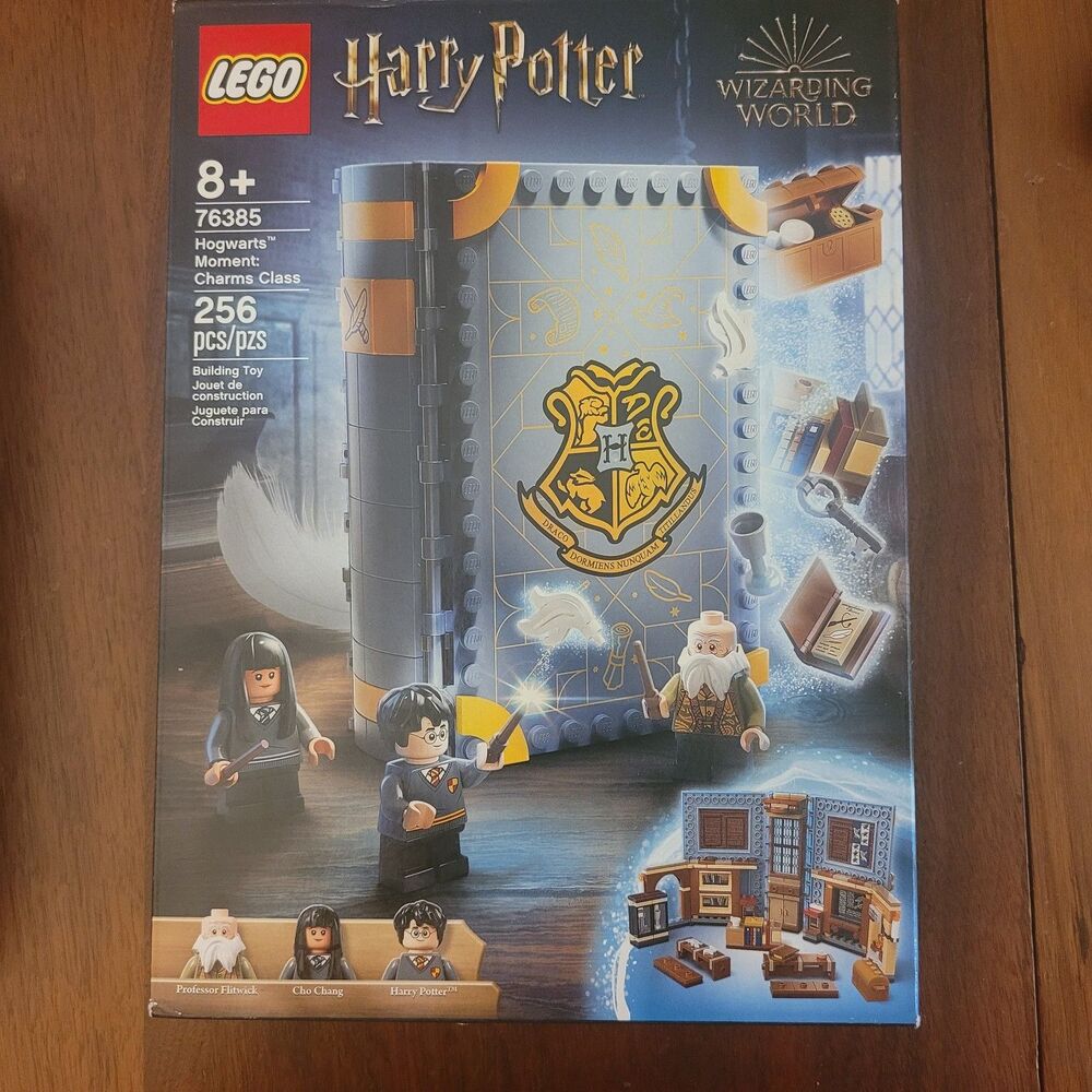 RETIRED Lego 76385 - Harry Potter Book Hogwarts Moment Charms Class w/ box